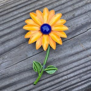 🌻vintage sunflower brooch